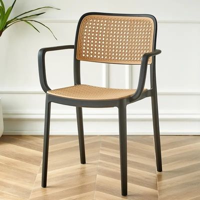 Home Plastic Rattan Dining Chairs Stackable Plastic Dining Room Chairs